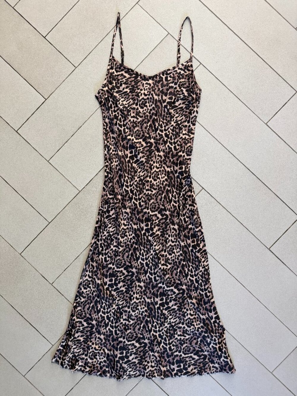 Nation Ltd. Slip Dress Winter Leopard Raw Hem Midi Size small